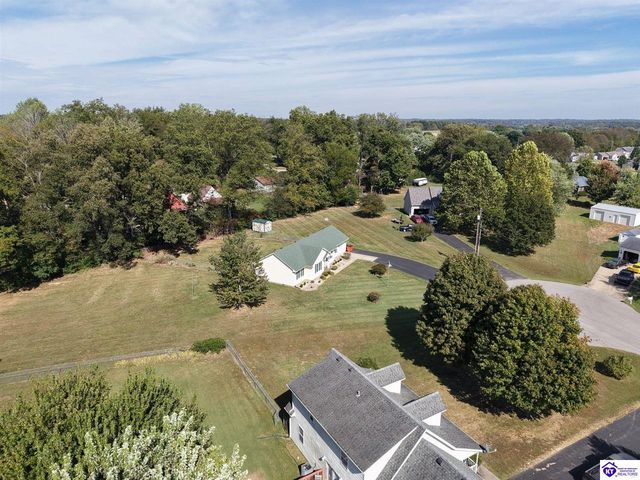 475 Meadow View Lane, Cecilia, KY 42724