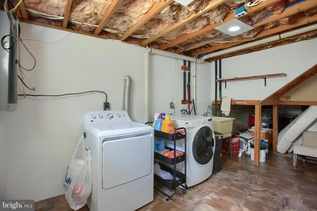 261 RIDGEWOOD DR, Millersburg, PA 17061