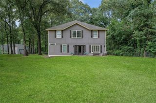 15392 Paradise Point Drive, Willis, TX 77318