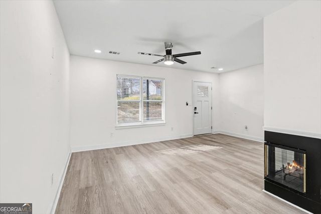 3475 Meadowlane Place SW, Atlanta, GA 30331