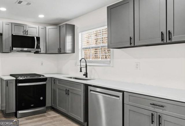 3475 Meadowlane Place SW, Atlanta, GA 30331