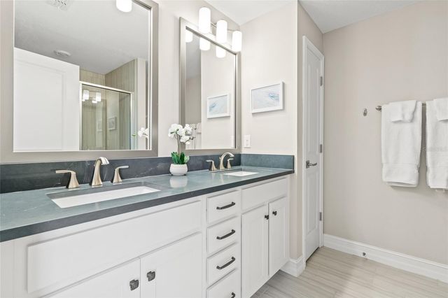 4941 W PRICE AVENUE 7, Tampa, FL 33611