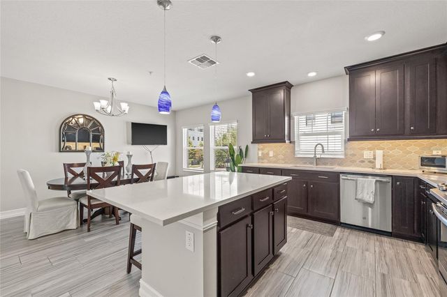 4941 W PRICE AVENUE 7, Tampa, FL 33611