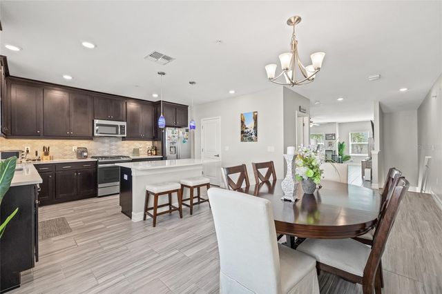 4941 W PRICE AVENUE 7, Tampa, FL 33611