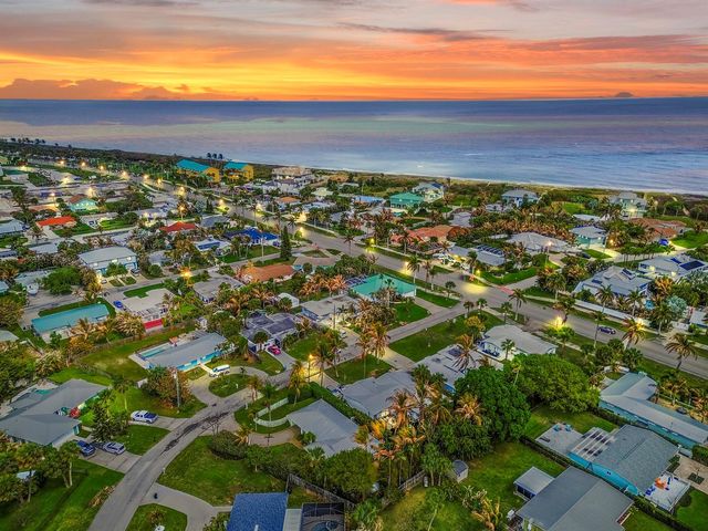 1919 Mimosa Avenue, Fort Pierce, FL 34949