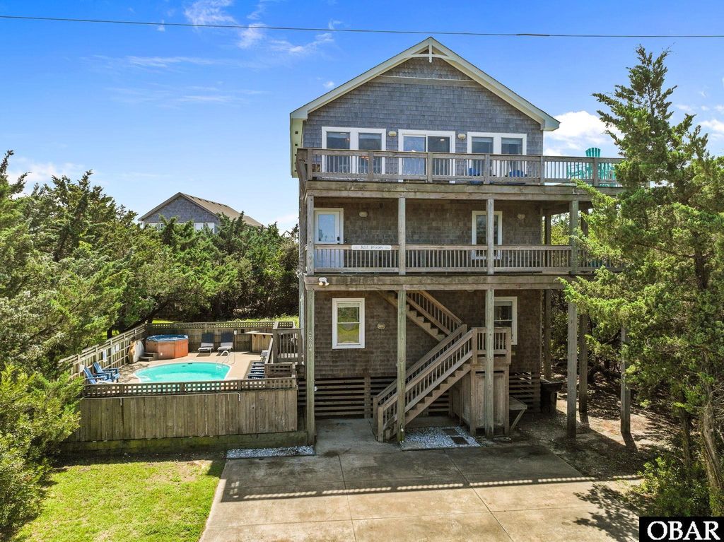 Image 39 of property listing at 26204 Jolly Roger Road Lot #20, Salvo, NC 27972