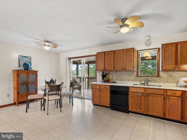 13374 COVE LANDING RD, Bishopville, MD 21813