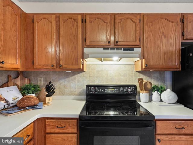 13374 COVE LANDING RD, Bishopville, MD 21813