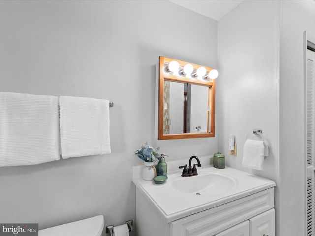 13374 COVE LANDING RD, Bishopville, MD 21813