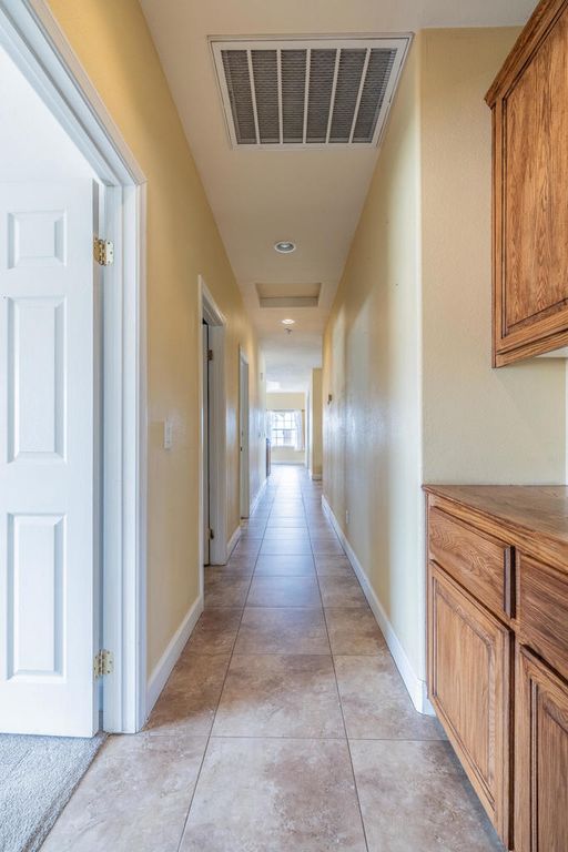 Image 22 of property listing at 4224 Yucca Mesa Road, Yucca Valley, CA 92284