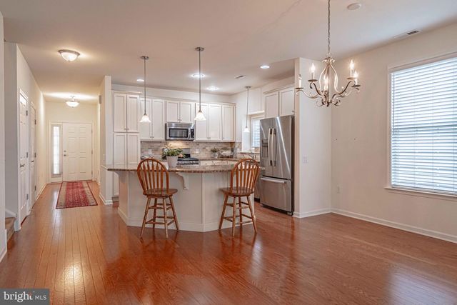 6706 FEDERAL DR, Bethlehem, PA 18017