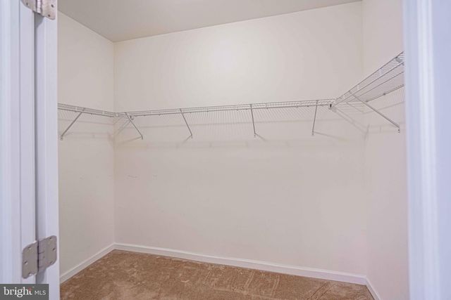 6706 FEDERAL DR, Bethlehem, PA 18017