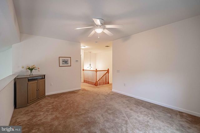 6706 FEDERAL DR, Bethlehem, PA 18017