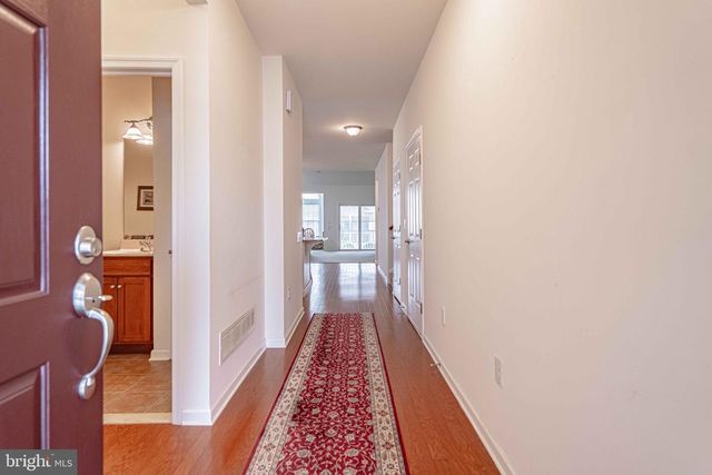 6706 FEDERAL DR, Bethlehem, PA 18017