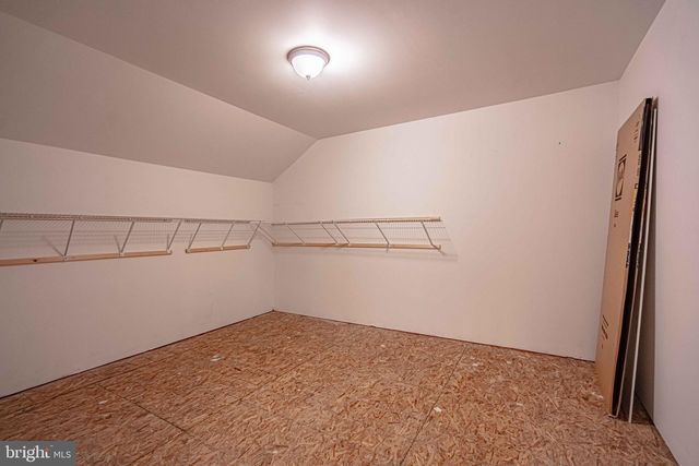 6706 FEDERAL DR, Bethlehem, PA 18017