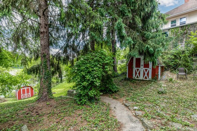 26 Brentwood Place, Fort Thomas, KY 41075