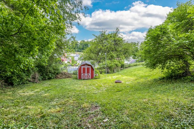 26 Brentwood Place, Fort Thomas, KY 41075