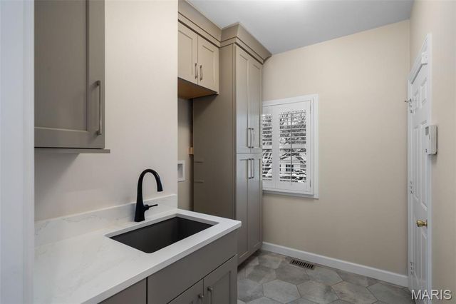 17670 Lasiandra Drive, Wildwood, MO 63005