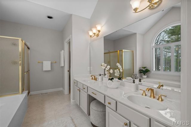 17670 Lasiandra Drive, Wildwood, MO 63005