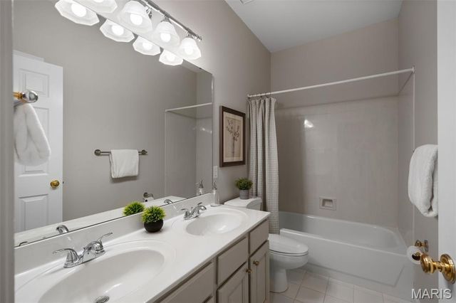 17670 Lasiandra Drive, Wildwood, MO 63005