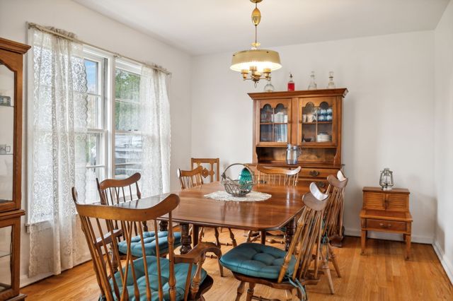 404 Van Hook Dr, Ashland City, TN 37015