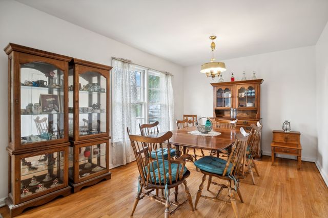 404 Van Hook Dr, Ashland City, TN 37015