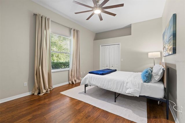 5048 WESLEY DRIVE, Tampa, FL 33647