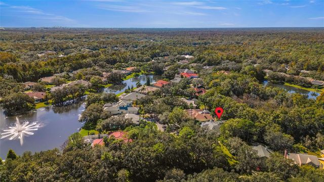 5048 WESLEY DRIVE, Tampa, FL 33647