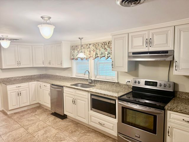 585 Greeson Street, Summerville, GA 30747