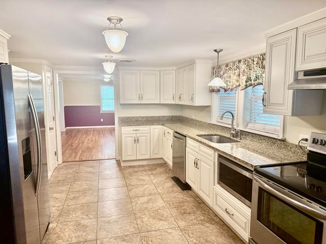 585 Greeson Street, Summerville, GA 30747