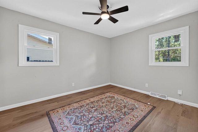 1121 Debra Lane, Madison, WI 53704