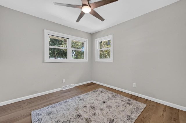 1121 Debra Lane, Madison, WI 53704