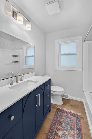 1121 Debra Lane, Madison, WI 53704