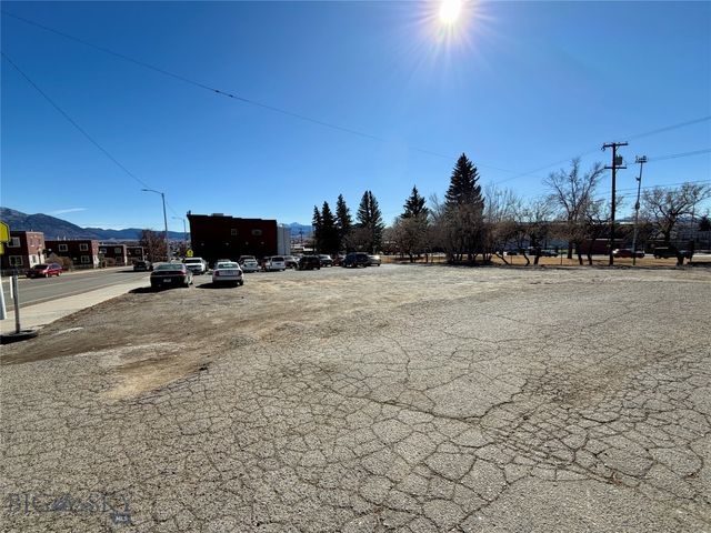 313 S Arizona Street, Butte, MT 59701