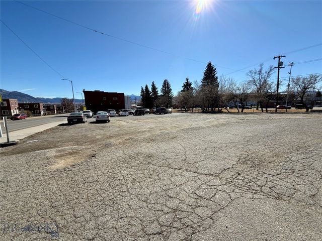 313 S Arizona Street, Butte, MT 59701