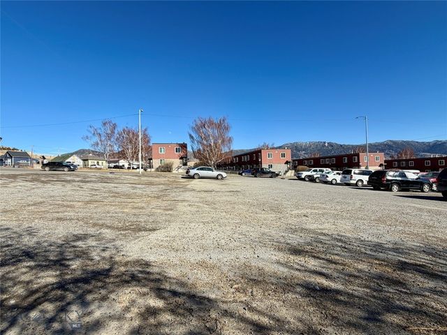 313 S Arizona Street, Butte, MT 59701