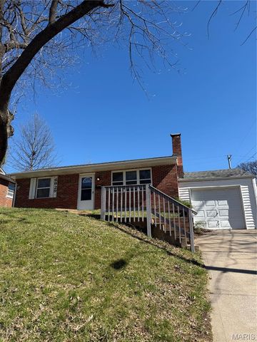 6929 Roland Boulevard, St Louis, MO 63121