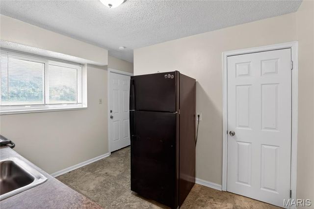 6929 Roland Boulevard, St Louis, MO 63121