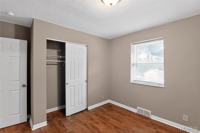 6929 Roland Boulevard, St Louis, MO 63121