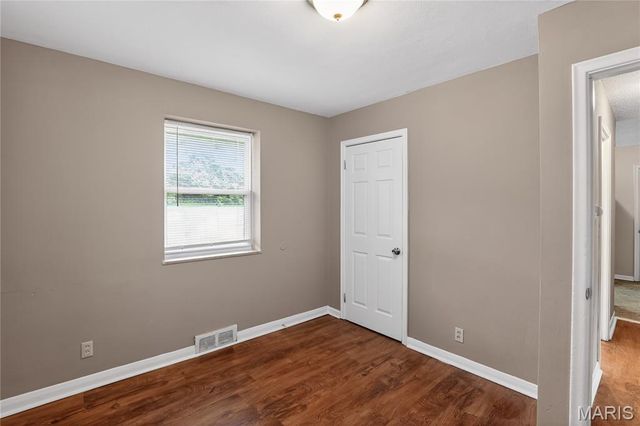6929 Roland Boulevard, St Louis, MO 63121