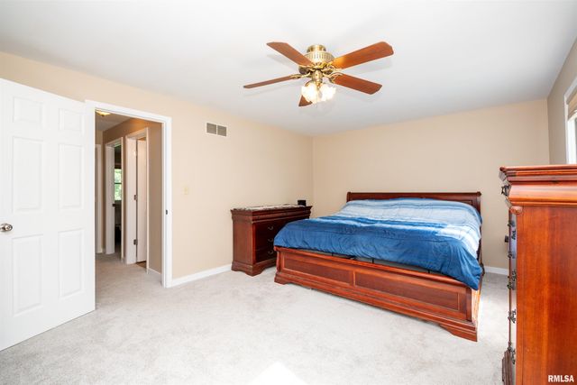 4005 N MARBLEWAY Drive, Peoria, IL 61615