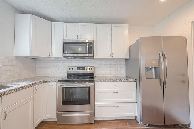 3814 Maplewood Drive, La Porte, TX 77571