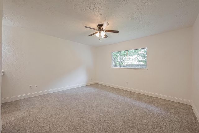 3814 Maplewood Drive, La Porte, TX 77571