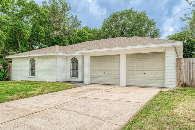 3814 Maplewood Drive, La Porte, TX 77571