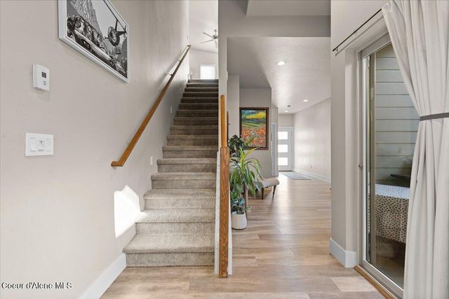 3299 N Rosalia RD, Coeur D'alene, ID 83814