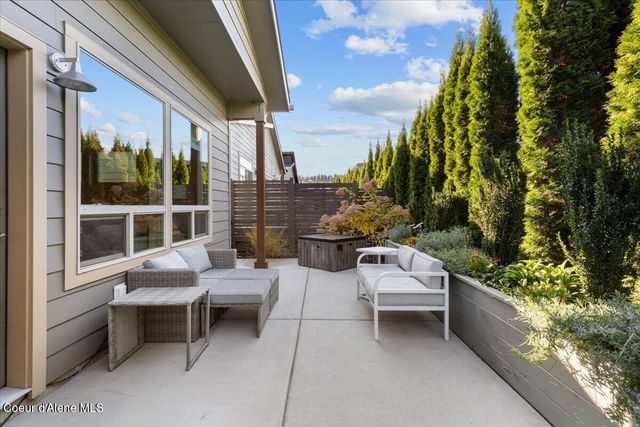 3299 N Rosalia RD, Coeur D'alene, ID 83814