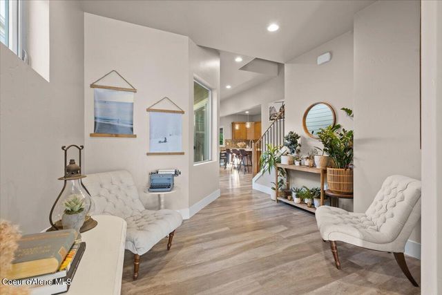 3299 N Rosalia RD, Coeur D'alene, ID 83814