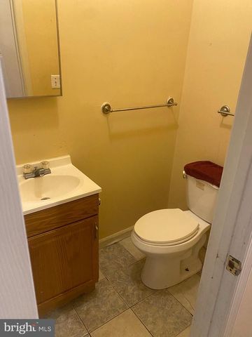 2221 JEFFERSON ST, Baltimore, MD 21205