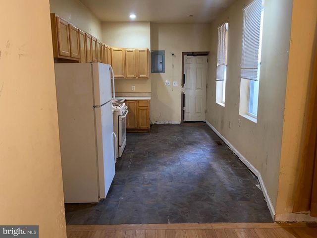 2221 JEFFERSON ST, Baltimore, MD 21205