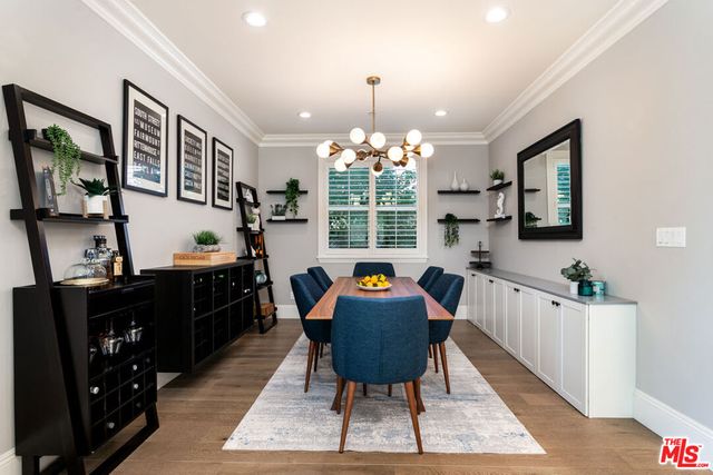 419 S Griffith Park Drive, Burbank, CA 91506